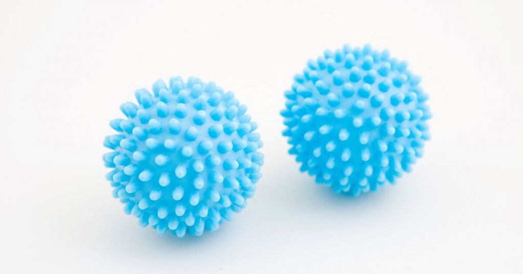 plastic dryer balls